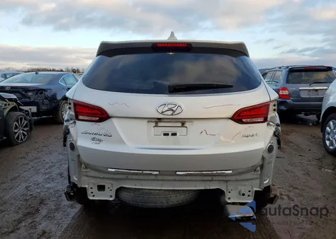 2017 Hyundai Santa Fe Sport z USA, uszkodzony, nr VIN 5XYZT3LB1HG394935